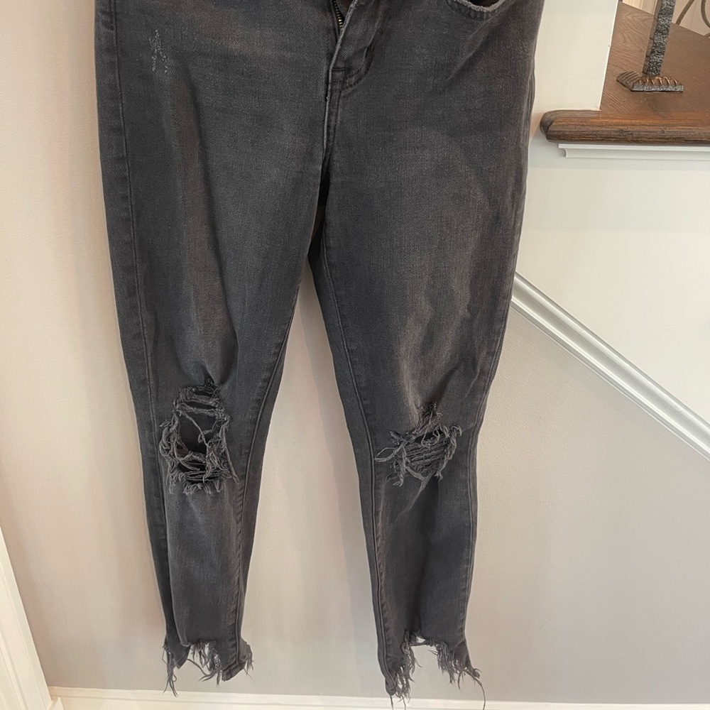 dark gray wash lagence jeans with holes